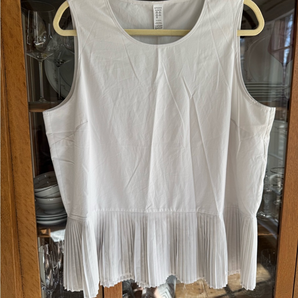 White Sleeveless Pleated Hem Top